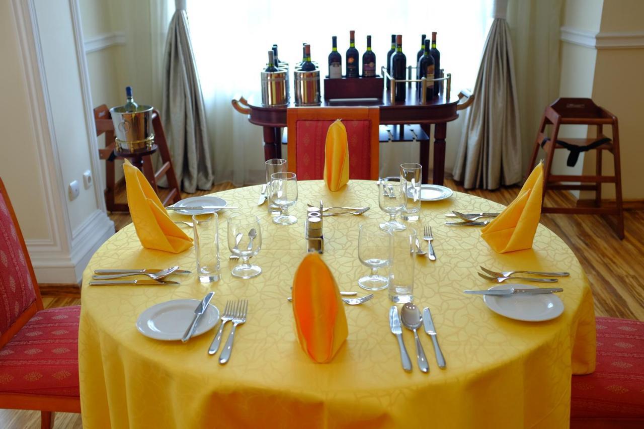 Abyssinia Renaissance Hotel Addis Ababa Eksteriør billede